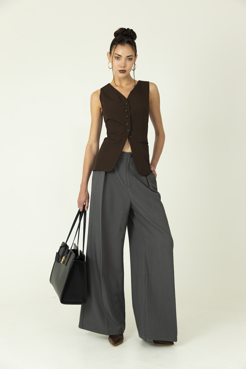 Sleeveless Solid Woven Vest Jacket